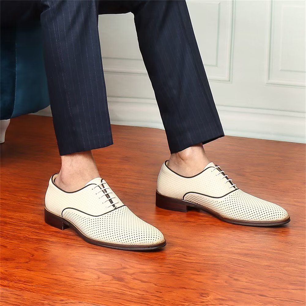 Chaussures Formelles Pour Hommes Élégance Relief Habillées Oxford À Bout Rond Exotiques - Beige