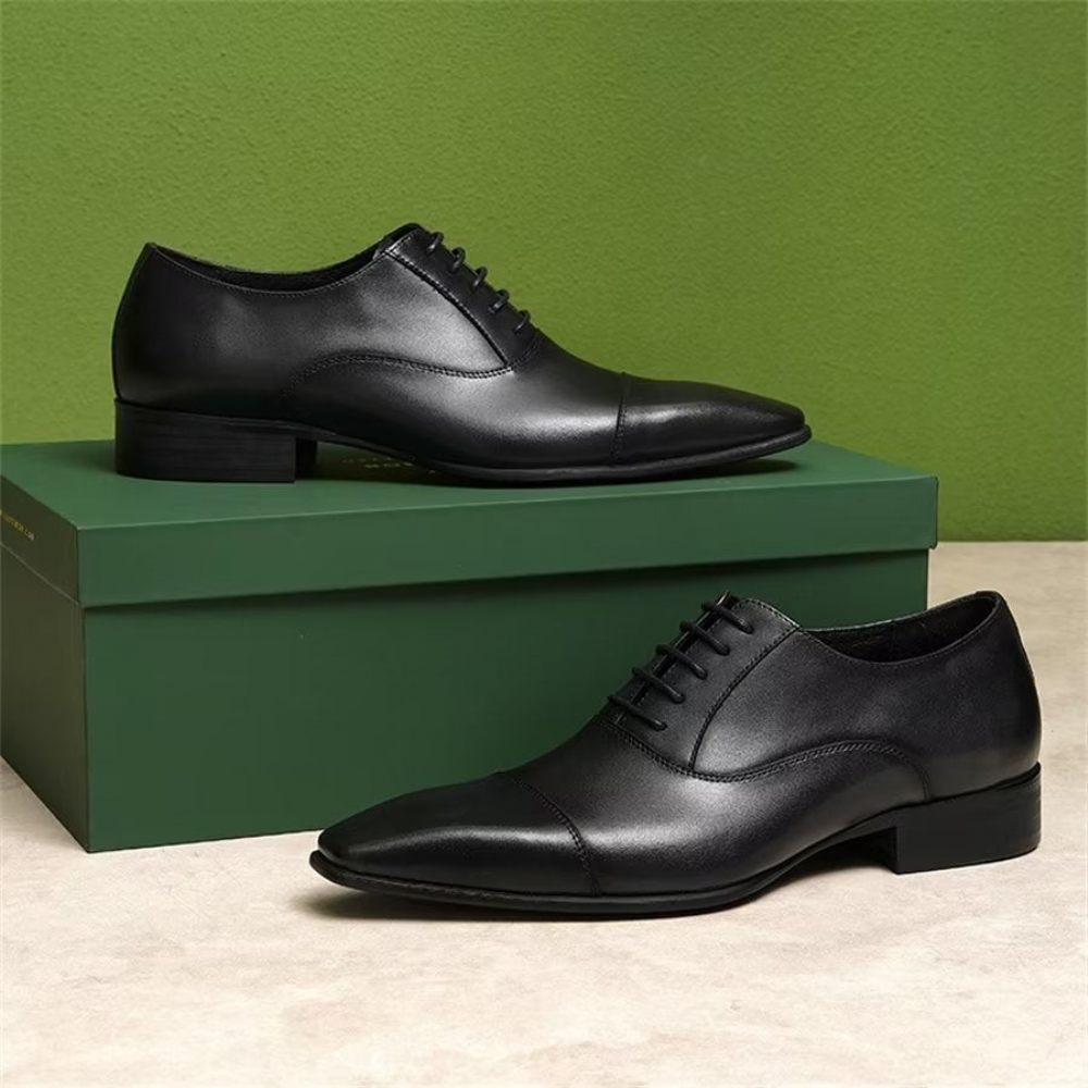 Chaussures Formelles Pour Hommes D'entreprise Élégantes Cuir Britannique Sculpté - Noir