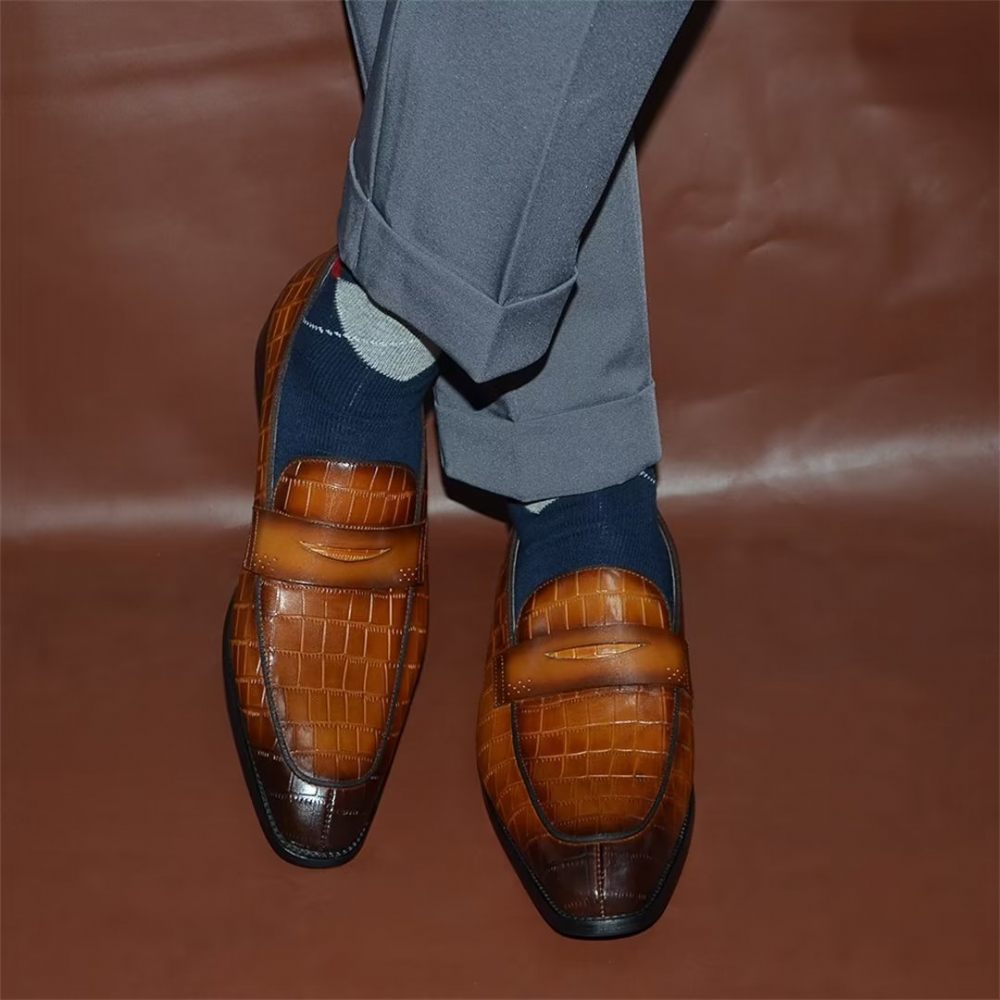 Chaussures Formelles Pour Hommes Habillées Contemporaines À Enfiler Et Élégantes - Brun