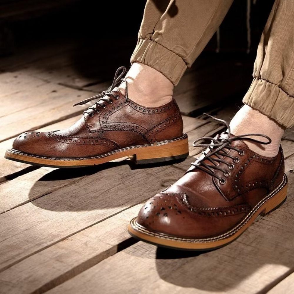 Chaussures Formelles Pour Hommes Habillées À Lacets Luxe Bout Rond Relief Chic - Café