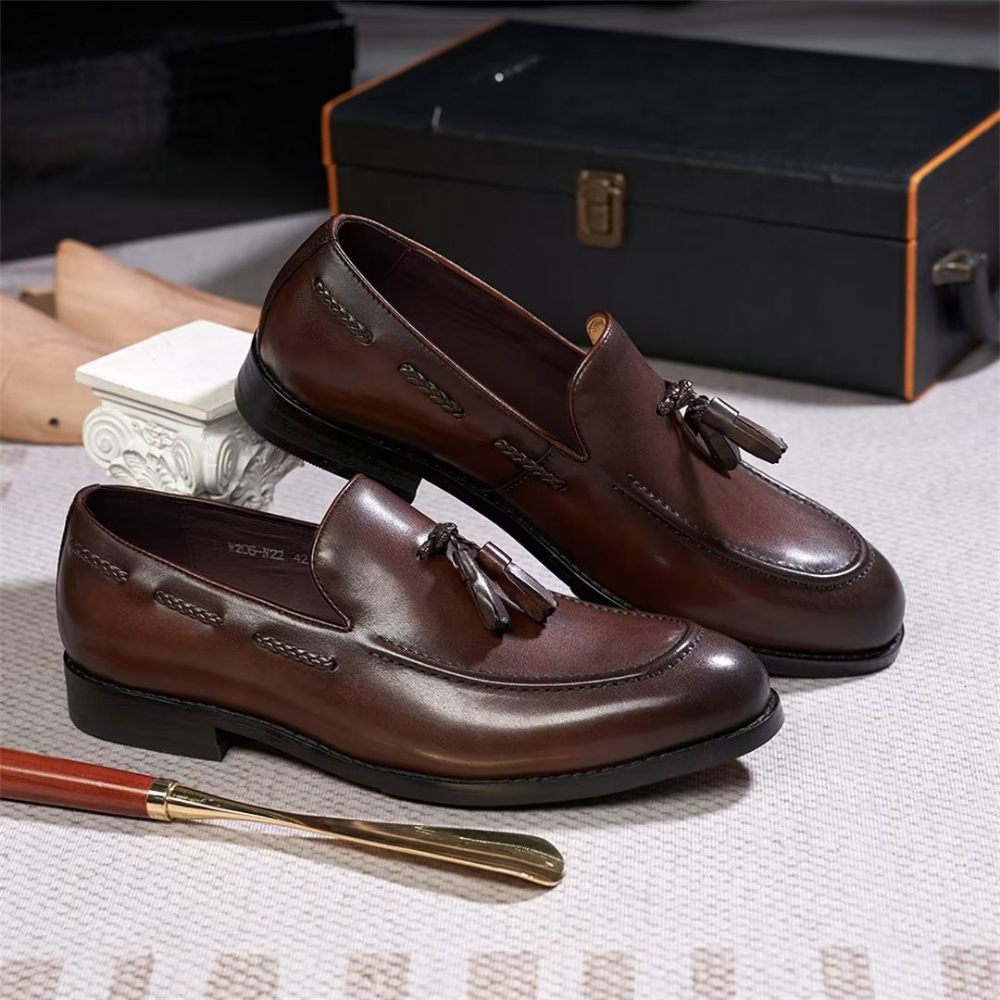 Chaussures Formelles Pour Hommes Sophisticated Allure Leather Slip-ons - Marron