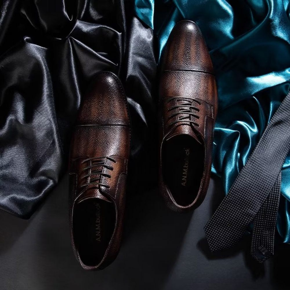 Chaussures Habillées Pour Hommes Derbies À Texture Exotique - Café