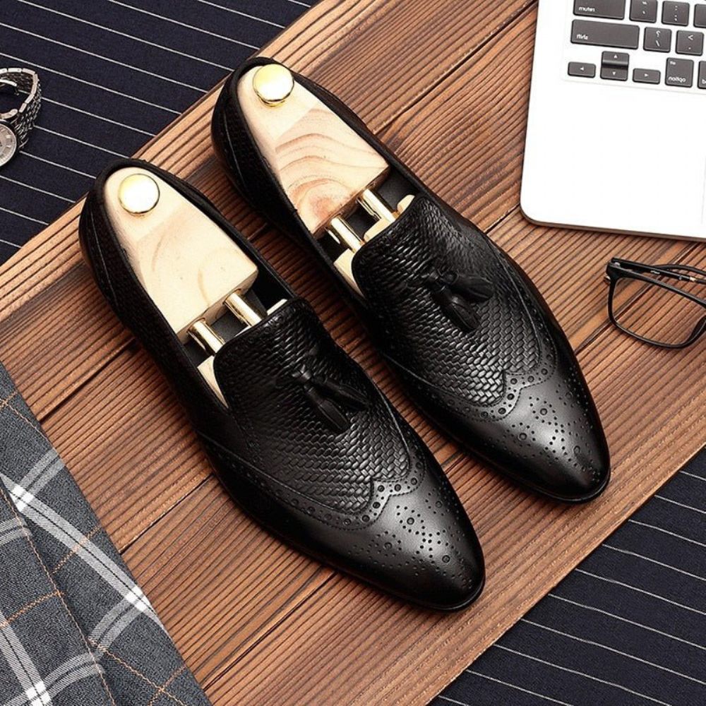 Mocassins Pour Hommes Sculptés À Bout Pointu - Noir